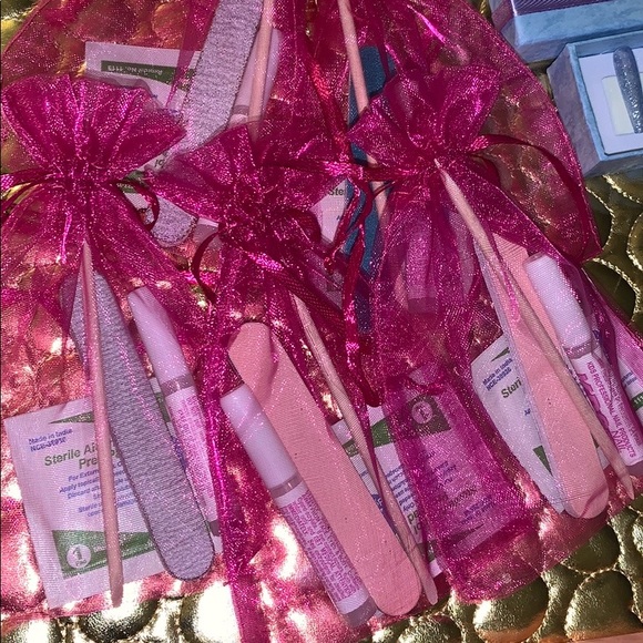 Ruby Red Jelly Press on nails ❤️ - Picture 5 of 5